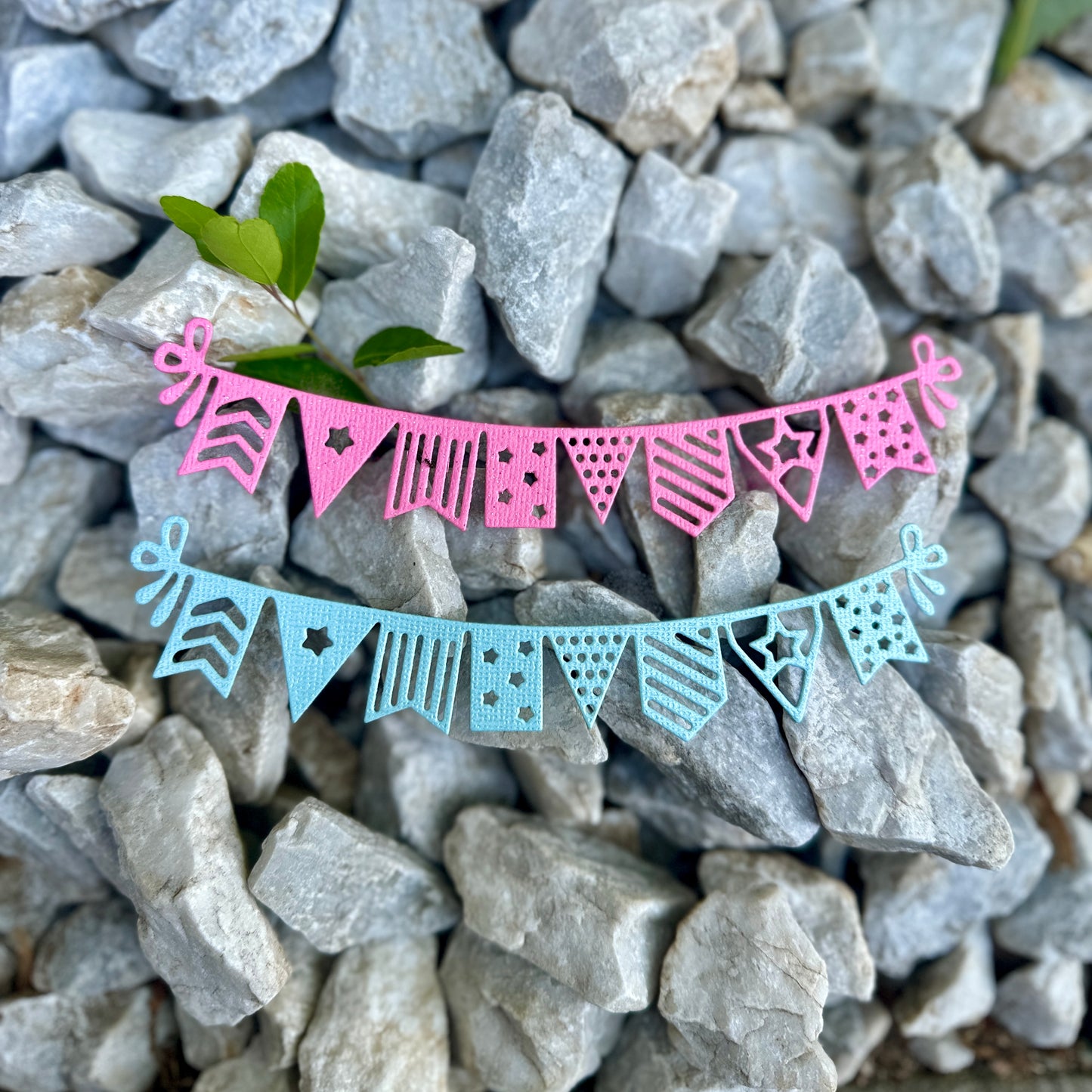 1038 Playful Banner Die