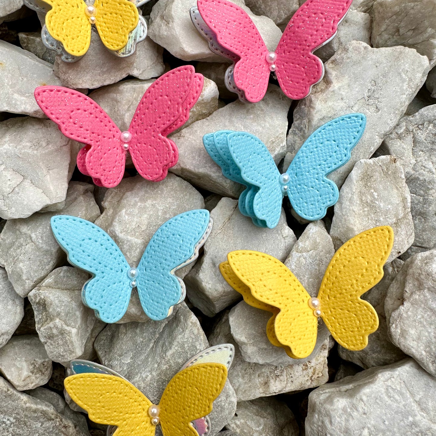 1020 Medium Joyful Butterfly